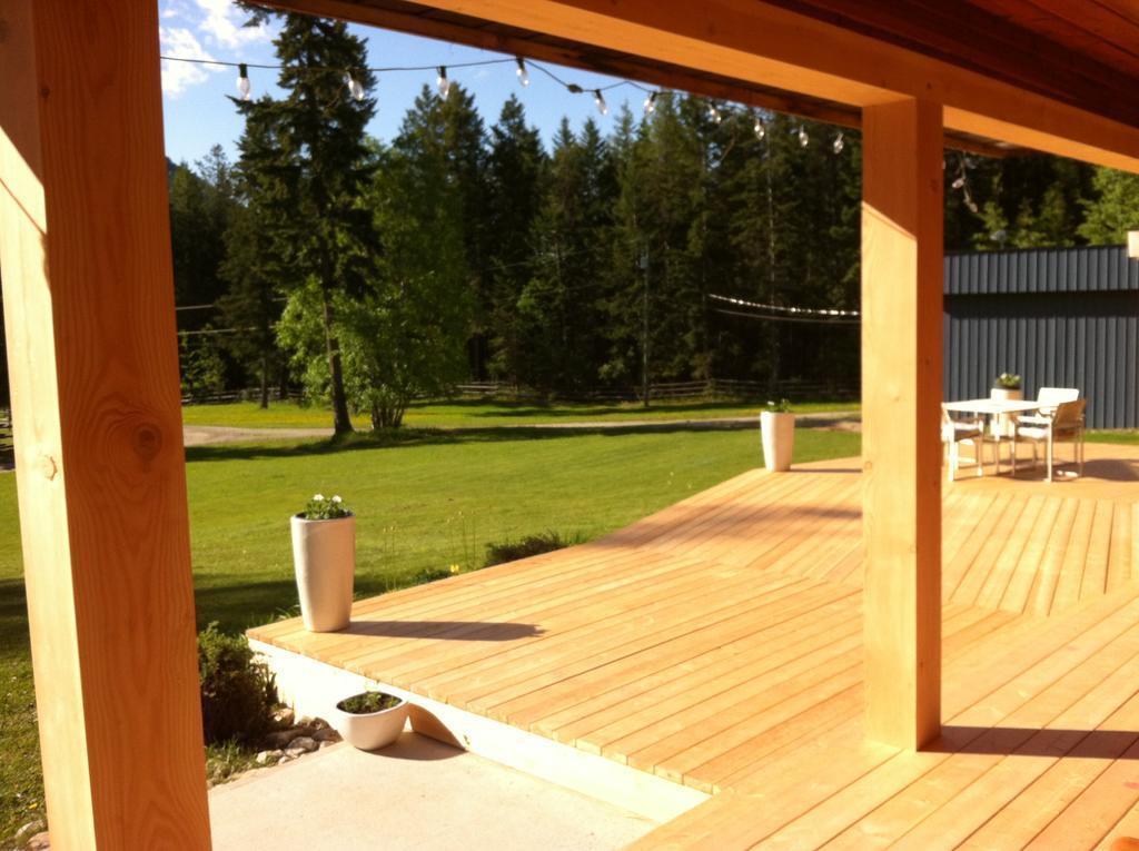 Home Lodge Golden Exteriör bild